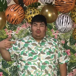 Meet your Posher, Diego